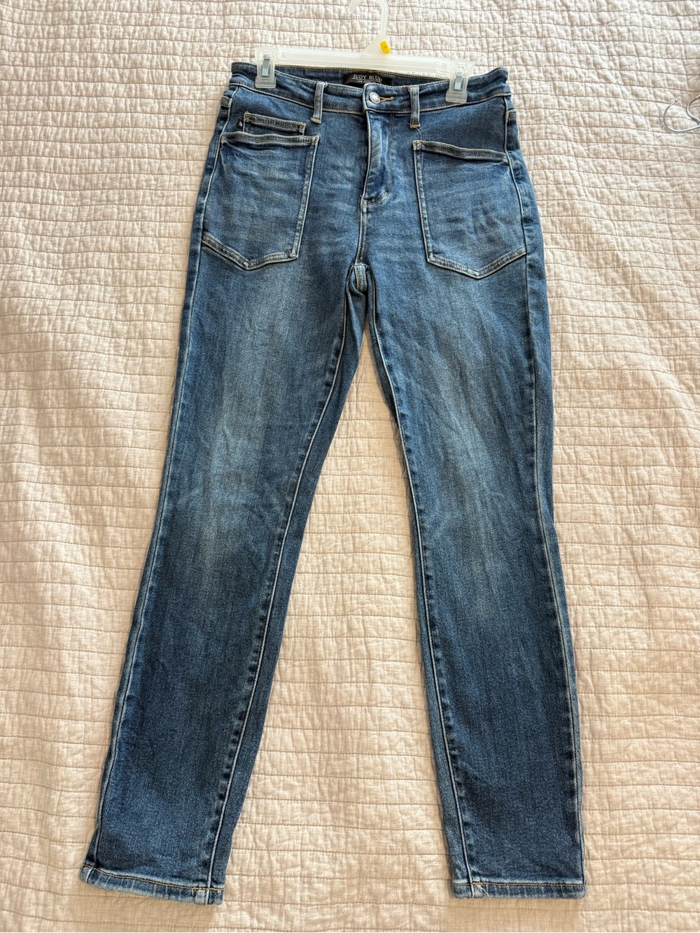 Judy Blue Medium Wash Straight Leg Jeans